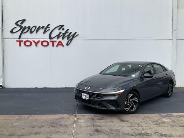 used 2025 Hyundai Elantra car, priced at $19,219