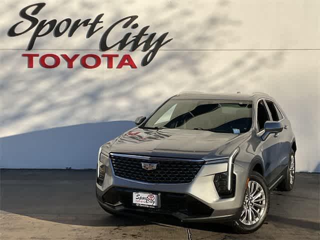 used 2024 Cadillac XT4 car, priced at $27,672