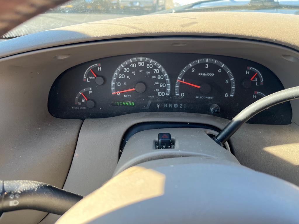 used 2001 Ford F-150 car, priced at $9,250