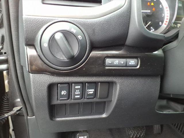 used 2017 Nissan Titan car, priced at $18,928