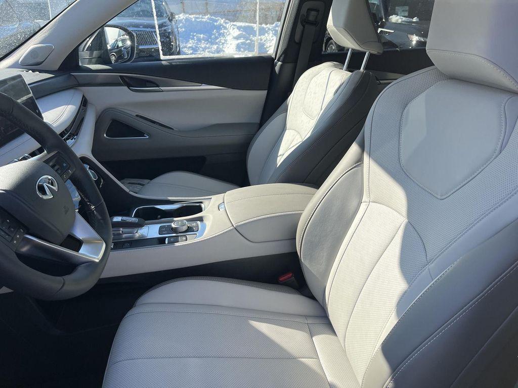 new 2026 INFINITI QX60 car, priced at $53,770