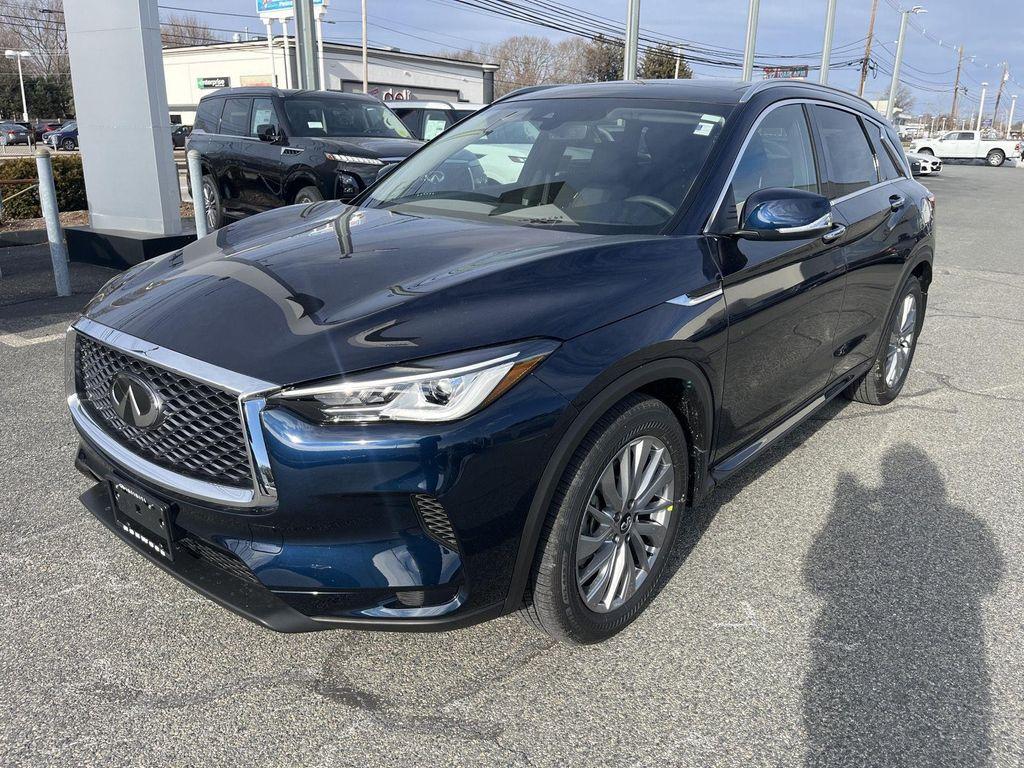 new 2025 INFINITI QX50 car, priced at $39,270
