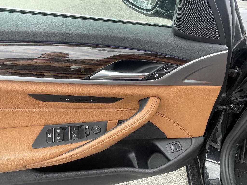 used 2019 BMW 540 car, priced at $19,990
