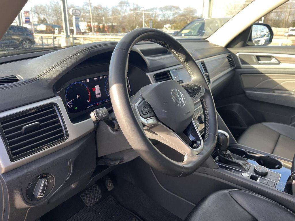 used 2021 Volkswagen Atlas car, priced at $19,900