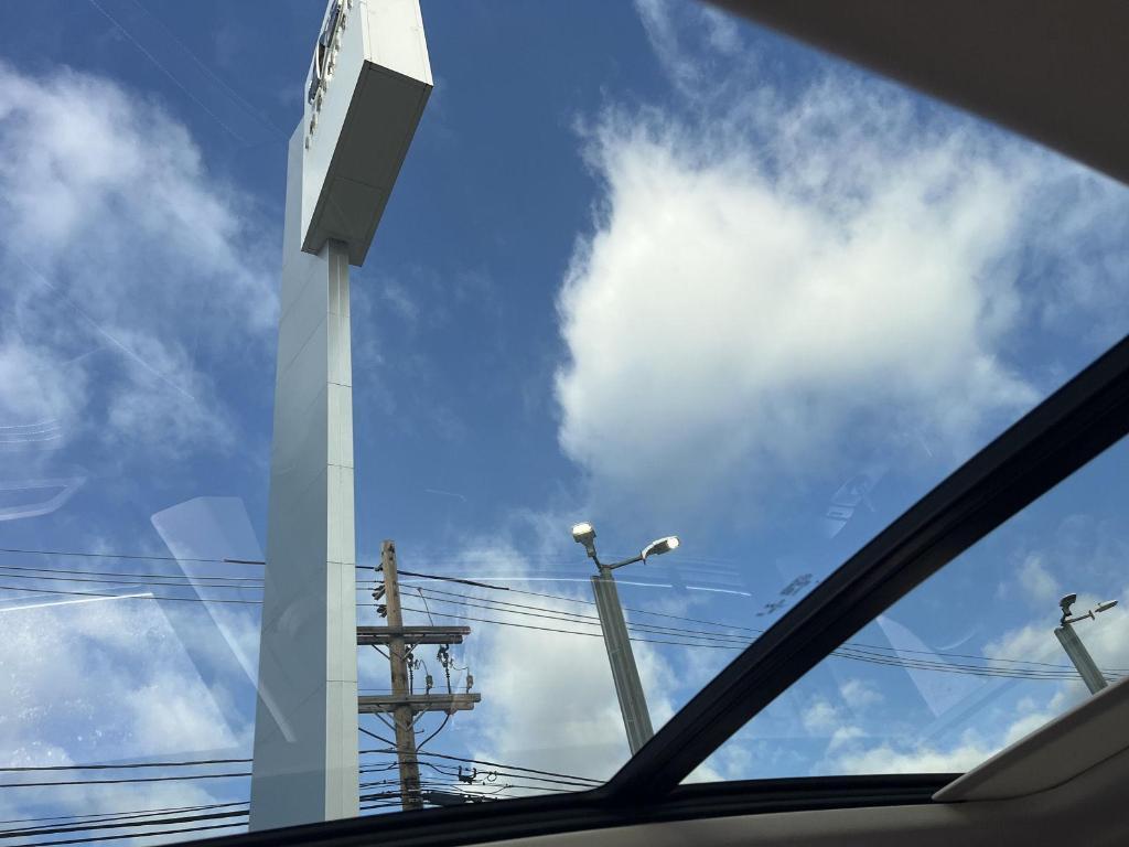 used 2021 Volkswagen Atlas car, priced at $20,900