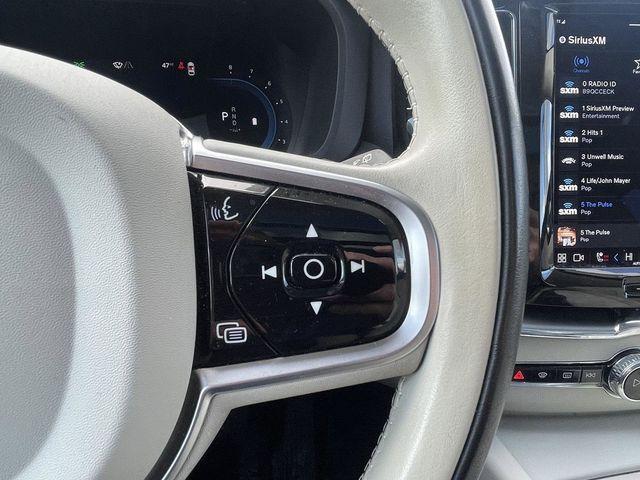 used 2023 Volvo XC60 car, priced at $28,700
