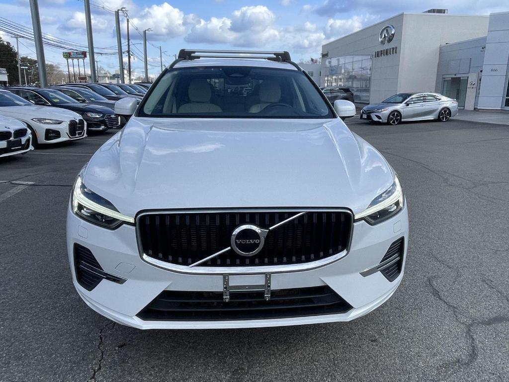 used 2023 Volvo XC60 car, priced at $28,900