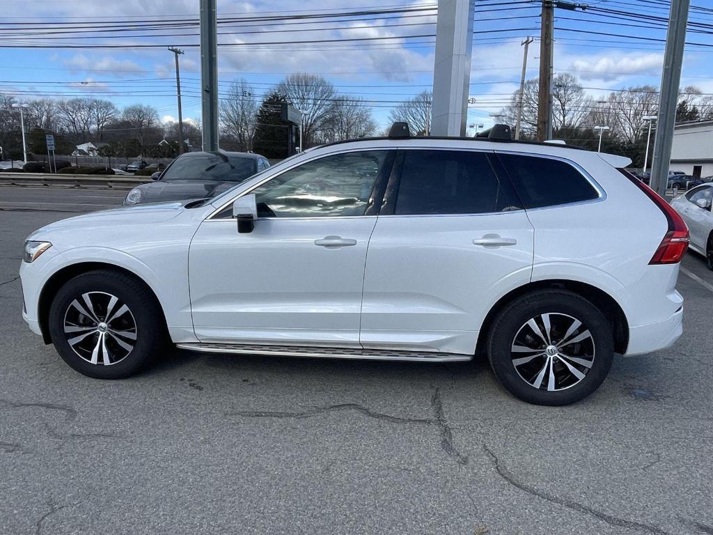 used 2023 Volvo XC60 car, priced at $28,900
