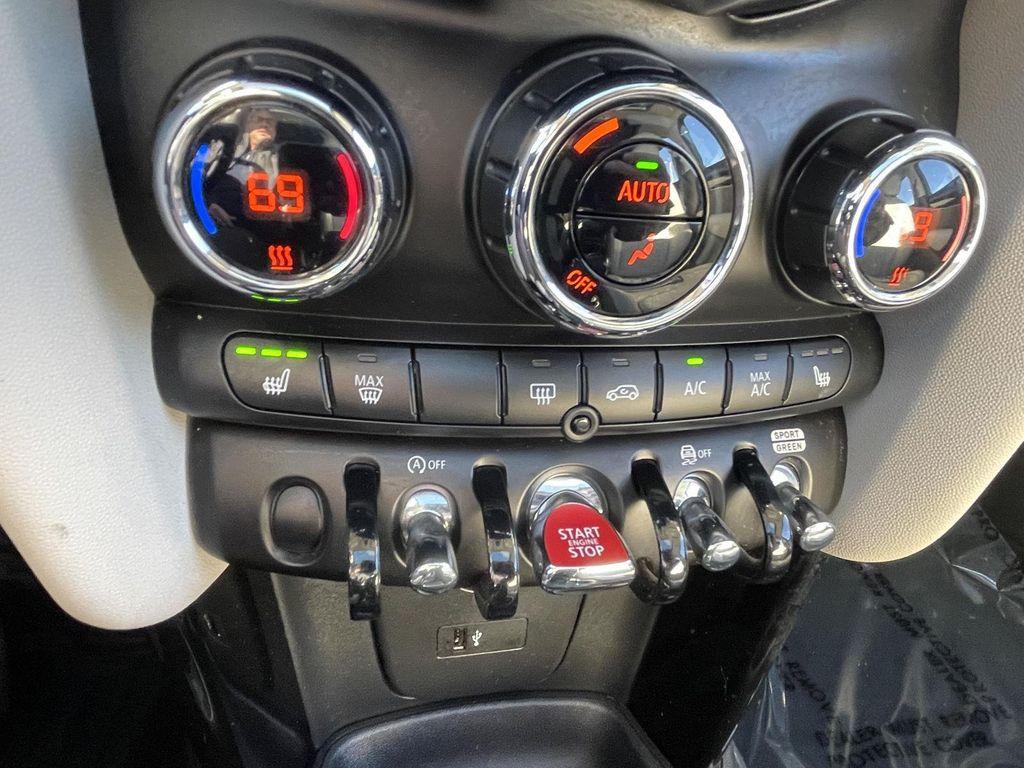 used 2023 MINI Hardtop car, priced at $22,600