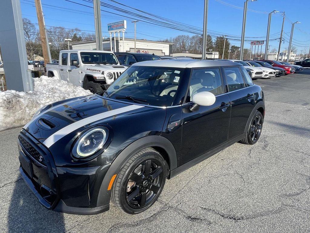 used 2023 MINI Hardtop car, priced at $22,600