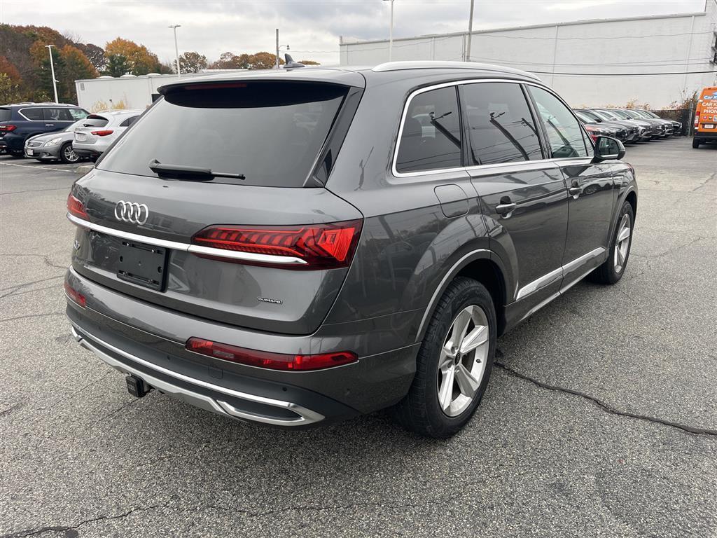 used 2023 Audi Q7 car, priced at $33,900