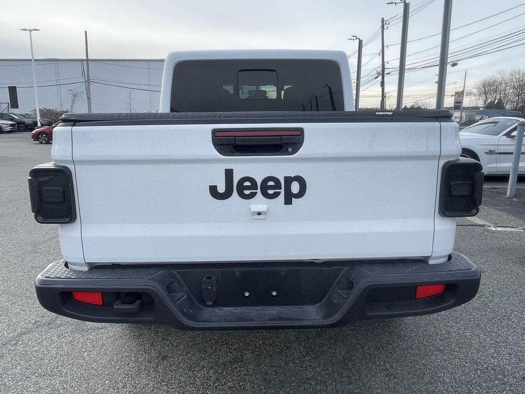 used 2025 Jeep Gladiator car, priced at $36,200