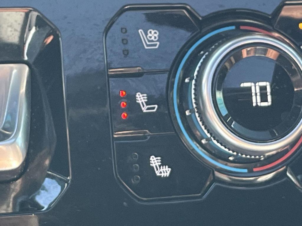 used 2024 GMC Sierra 2500 car, priced at $79,990