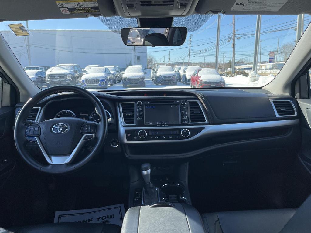 used 2018 Toyota Highlander car, priced at $18,900