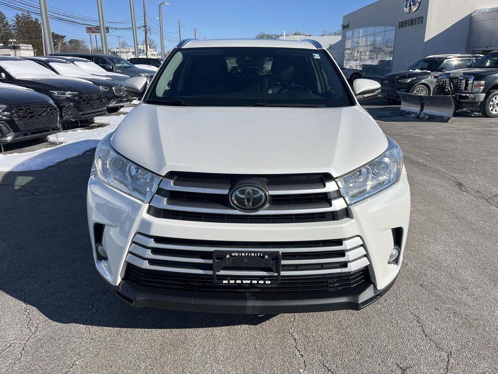 used 2018 Toyota Highlander car, priced at $18,400