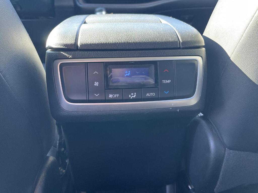 used 2018 Toyota Highlander car, priced at $18,900