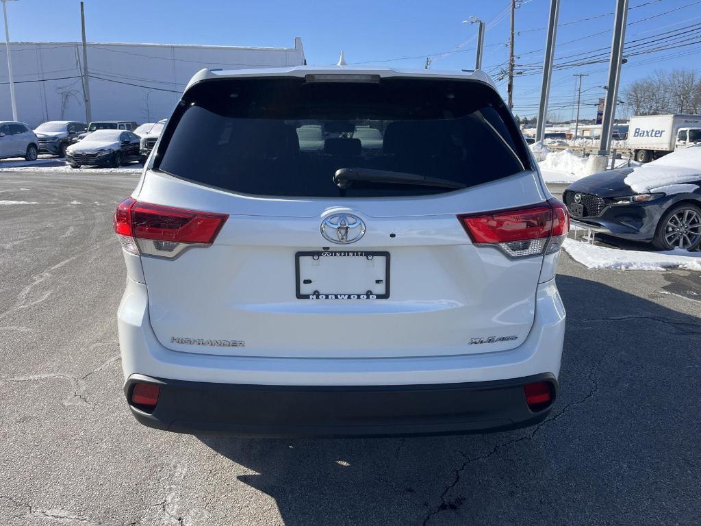 used 2018 Toyota Highlander car, priced at $18,900