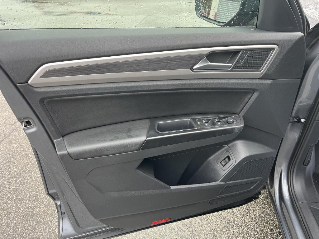 used 2021 Volkswagen Atlas car, priced at $24,990