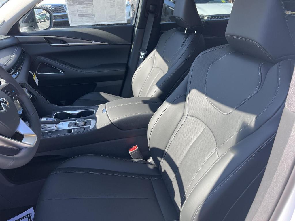 new 2026 INFINITI QX60 car, priced at $57,170