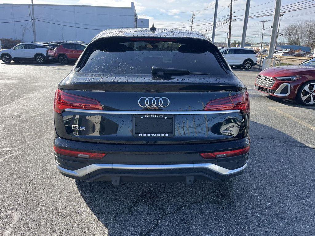 used 2022 Audi Q5 car, priced at $28,900