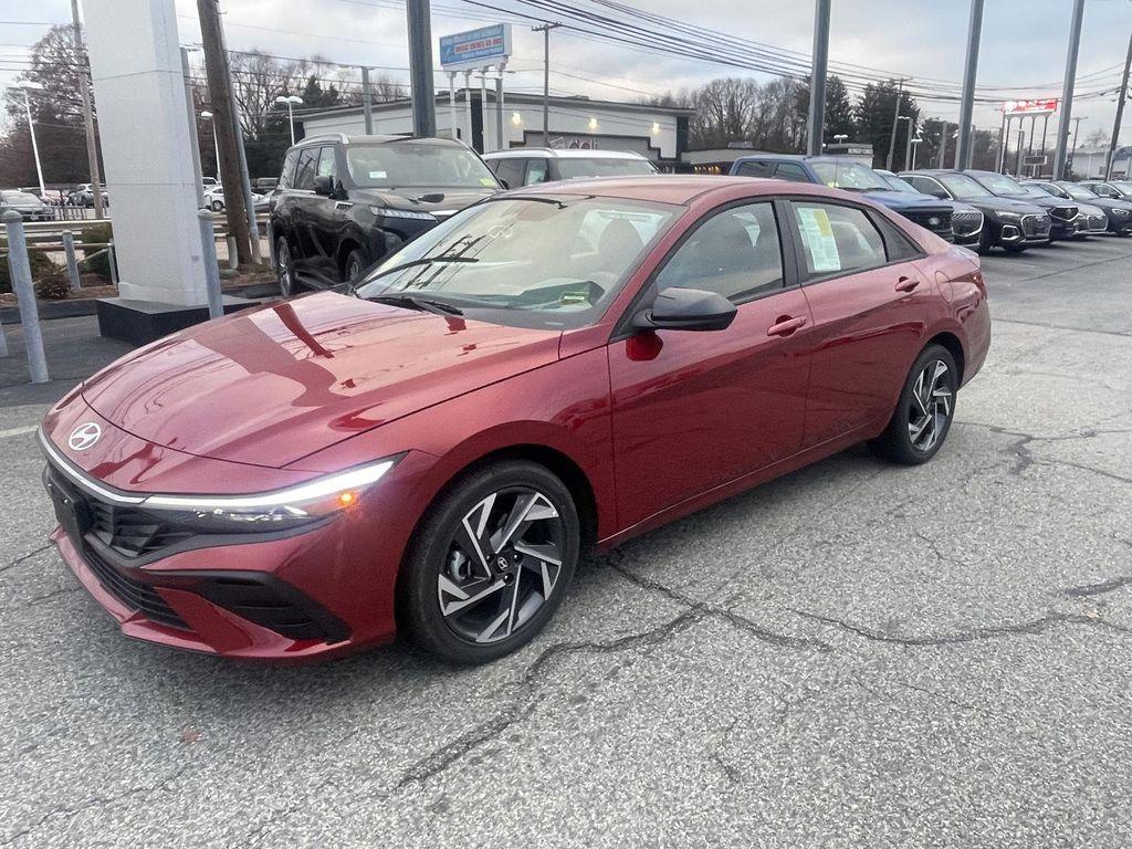 used 2025 Hyundai ELANTRA HEV car, priced at $23,800