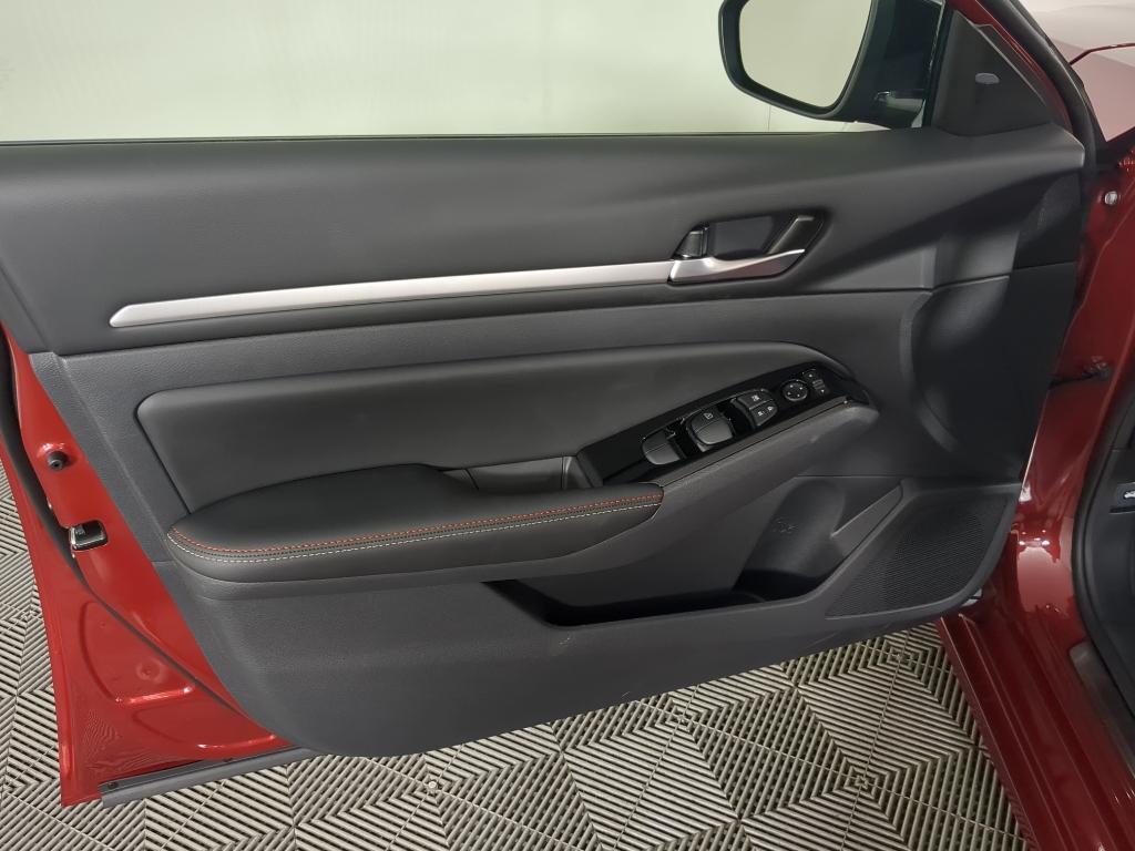 new 2025 Nissan Altima car, priced at $27,627