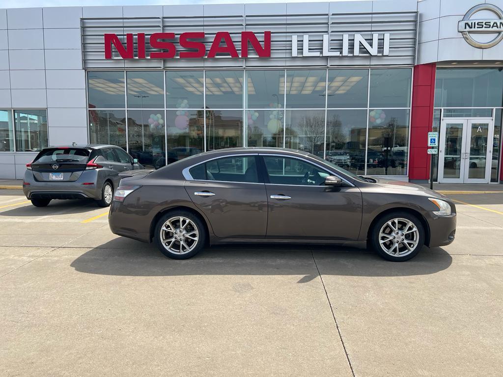 used 2014 Nissan Maxima car, priced at $13,977
