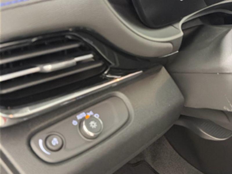 used 2026 Buick Envista car, priced at $28,990