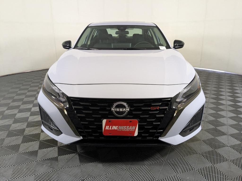 new 2025 Nissan Altima car, priced at $27,985