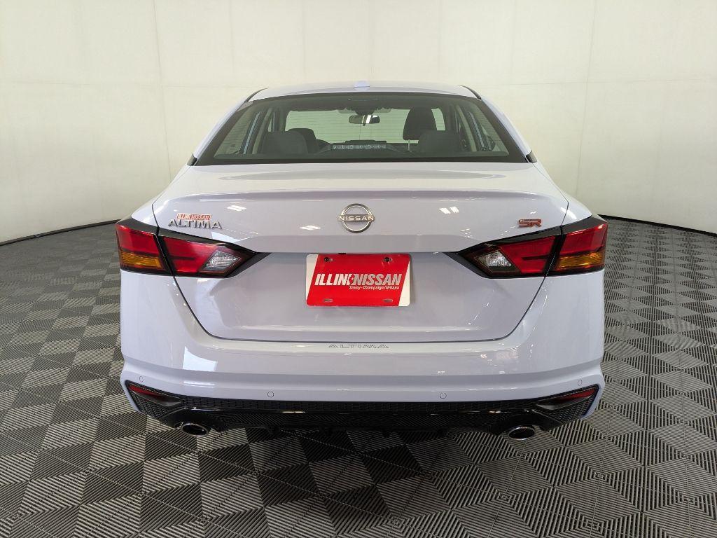 new 2025 Nissan Altima car, priced at $28,660
