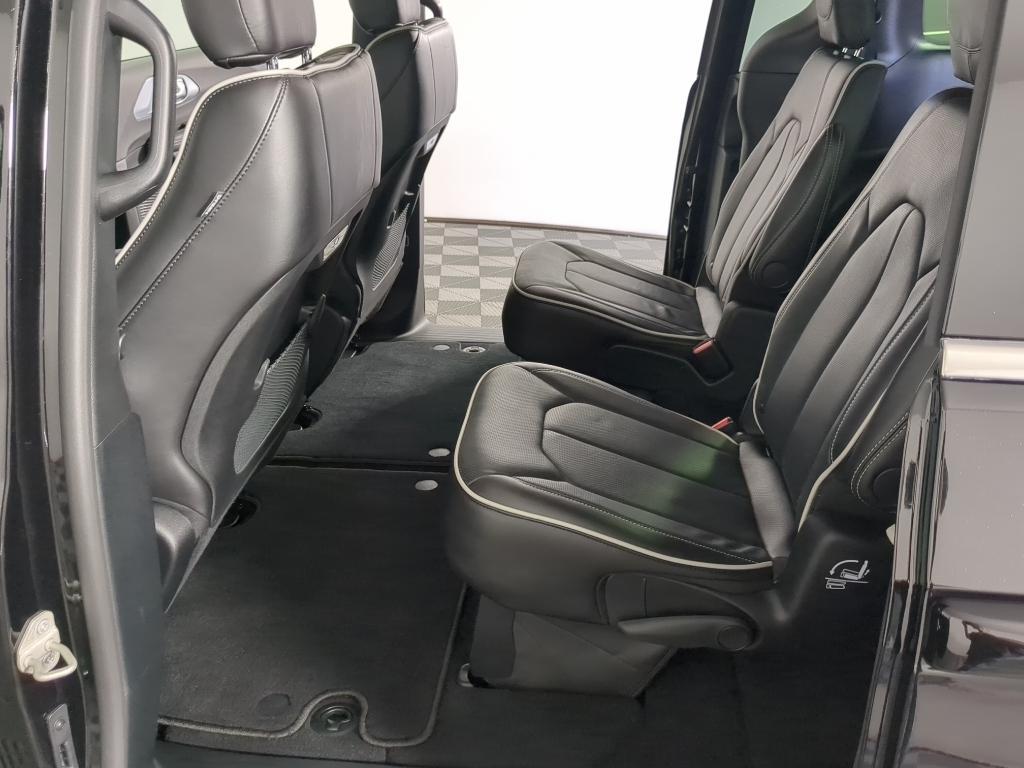 used 2026 Chrysler Pacifica car, priced at $39,988