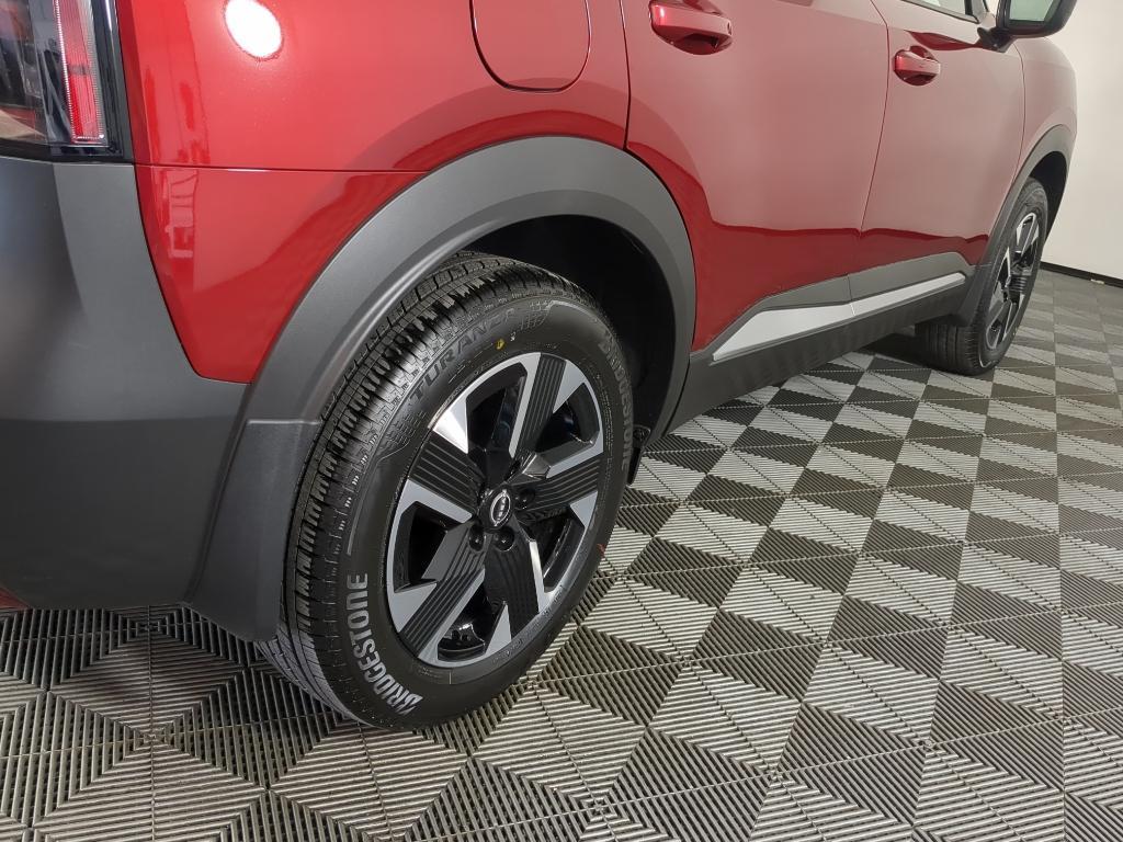 new 2026 Nissan Kicks car, priced at $28,040