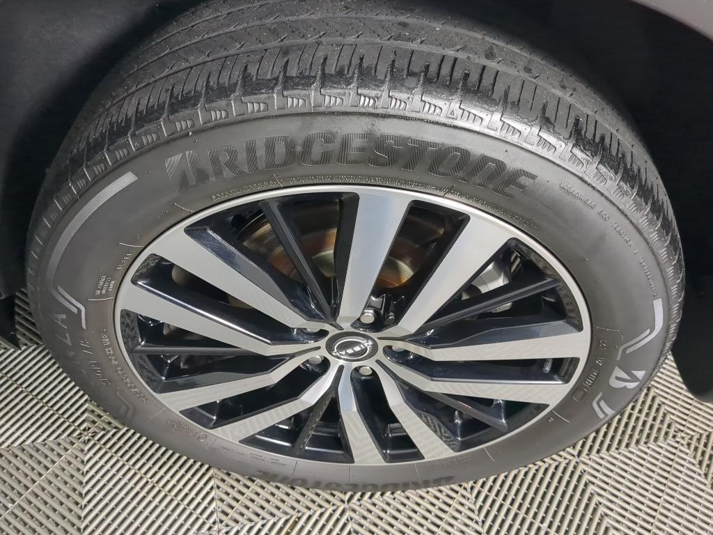 used 2023 Nissan Pathfinder car, priced at $35,777