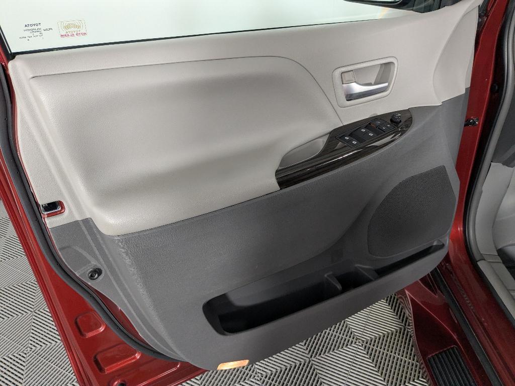 used 2015 Toyota Sienna car, priced at $28,488
