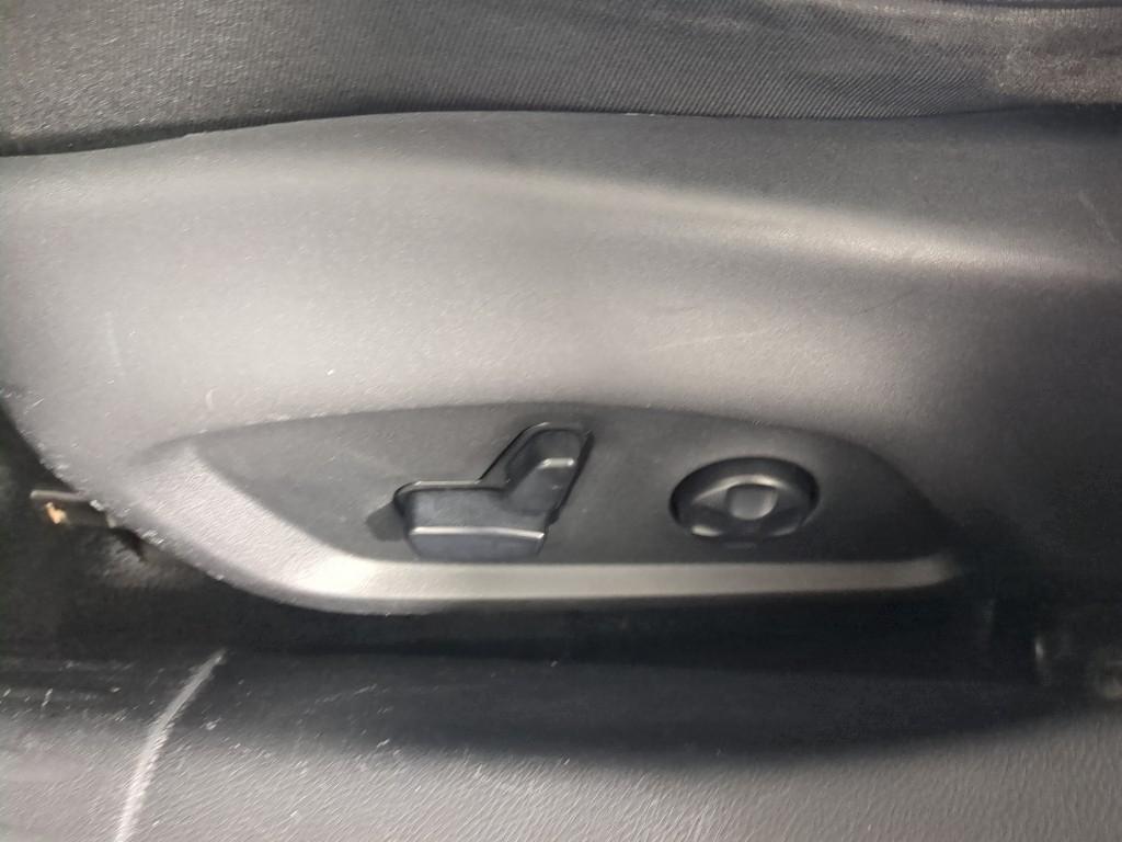 used 2018 Jeep Compass car, priced at $11,500