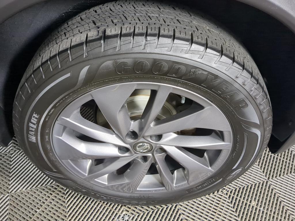 used 2016 Nissan Rogue car, priced at $10,488