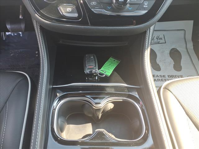 used 2024 Chrysler Pacifica car, priced at $39,995