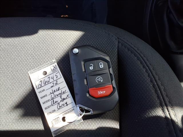 used 2022 Jeep Wrangler Unlimited car, priced at $34,495