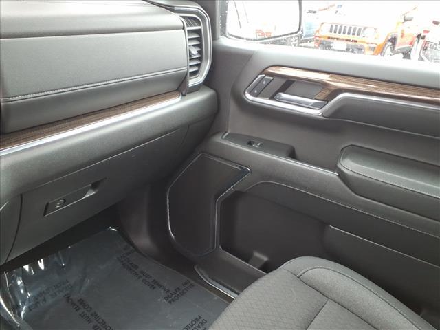 used 2024 Chevrolet Silverado 1500 car, priced at $38,995