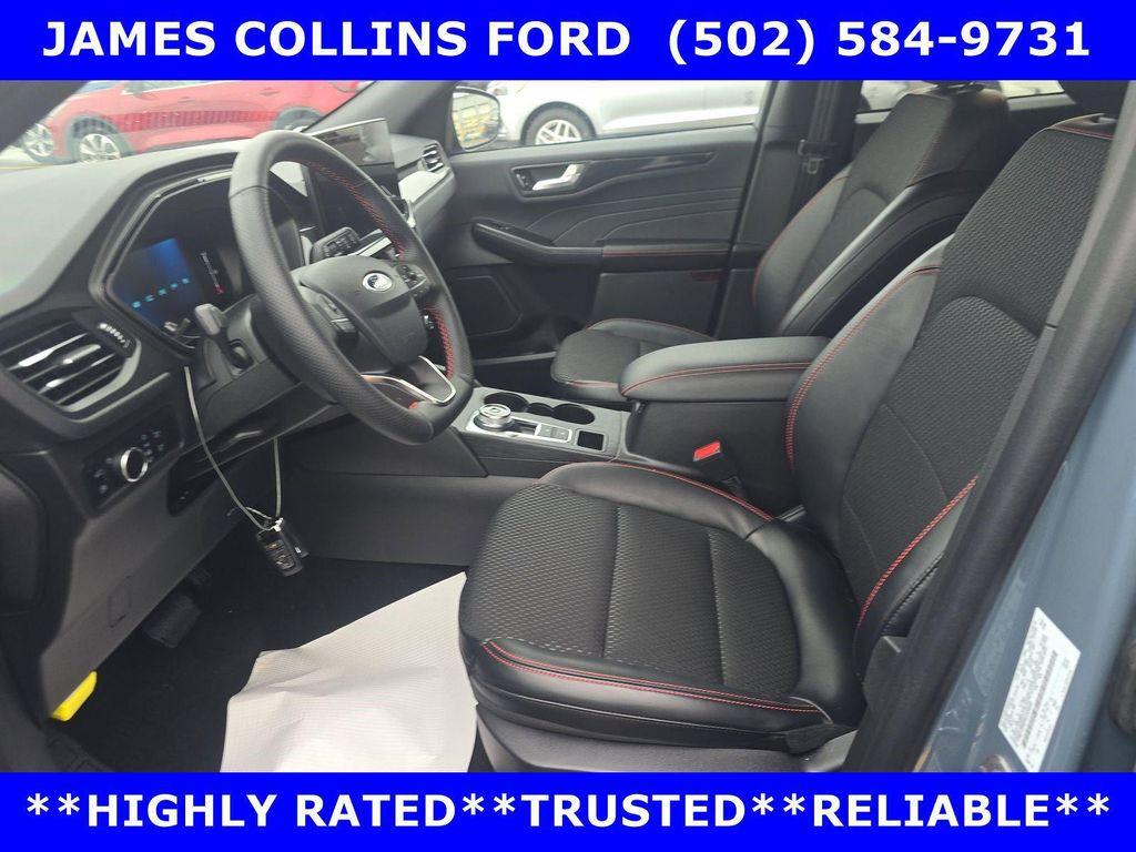 used 2025 Ford Escape car, priced at $28,950