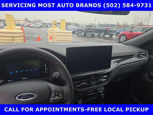 used 2025 Ford Escape car, priced at $28,950