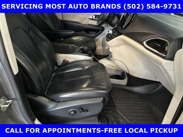 used 2021 Chrysler Pacifica Hybrid car, priced at $21,975
