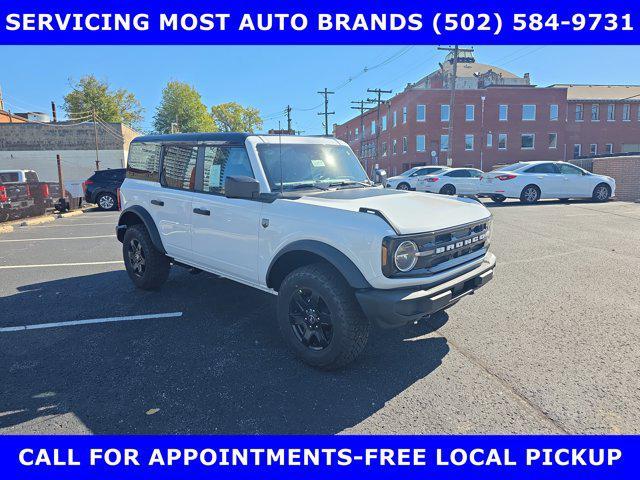 new 2025 Ford Bronco car, priced at $45,013