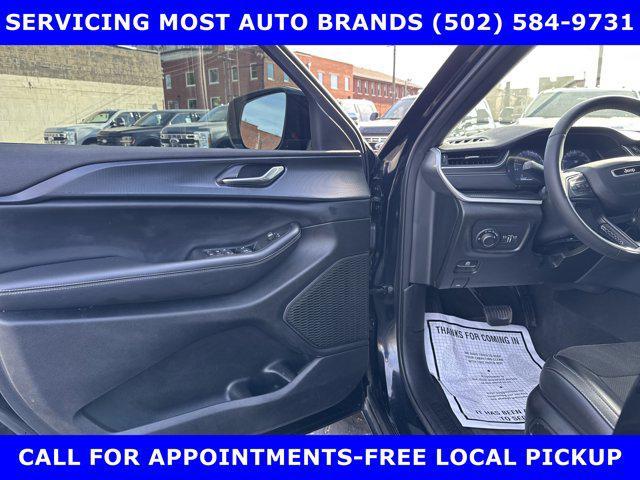 used 2024 Jeep Grand Cherokee car, priced at $35,950