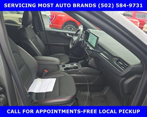 used 2025 Ford Escape car