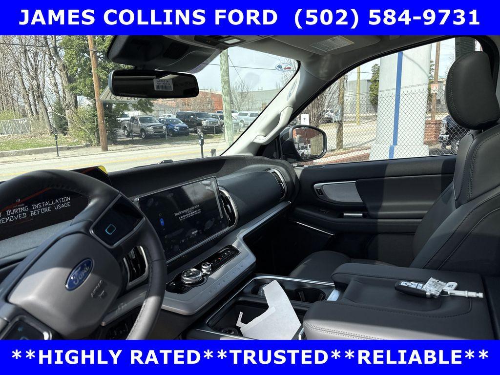 new 2026 Ford Expedition car, priced at $68,092