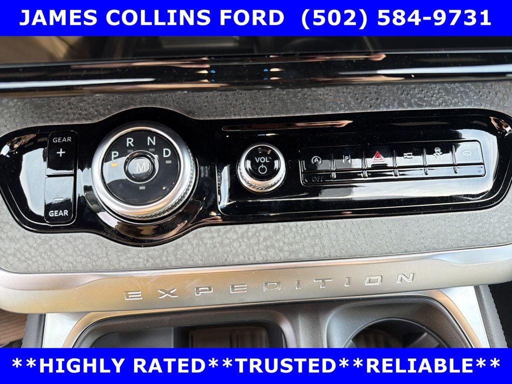 new 2026 Ford Expedition car, priced at $78,309