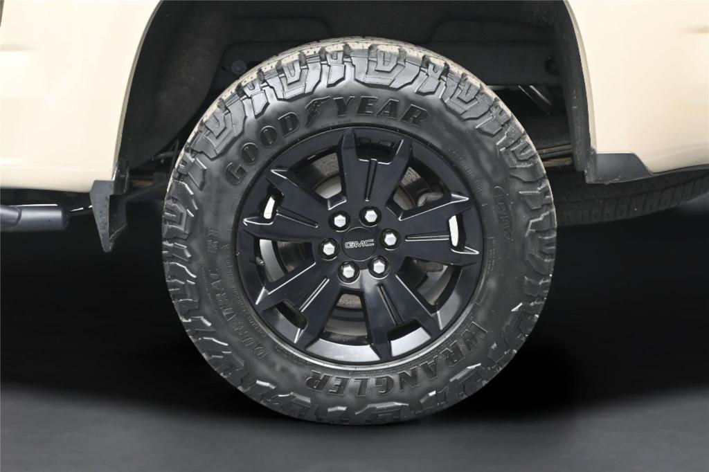 used 2022 GMC Canyon car, priced at $28,886