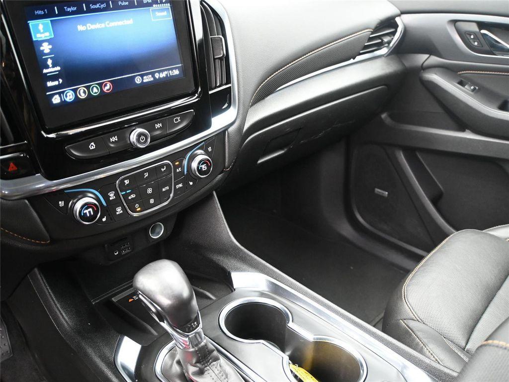 used 2021 Chevrolet Traverse car, priced at $23,700