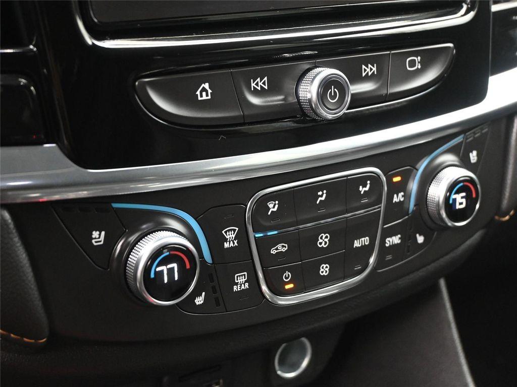 used 2021 Chevrolet Traverse car, priced at $23,700